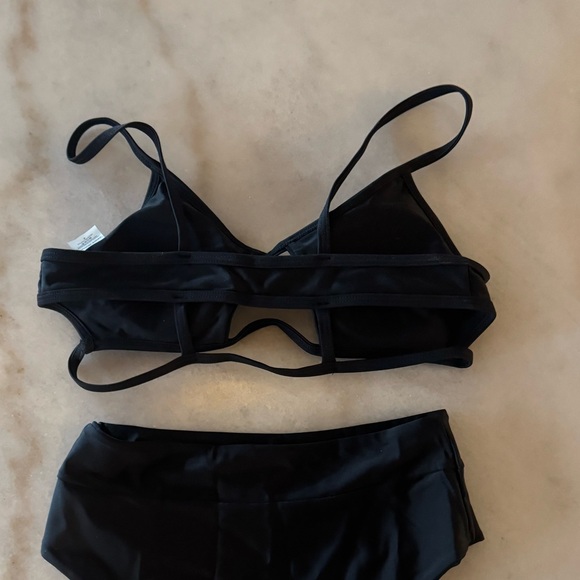 NWT Sanori Swim Black São Paulo Bikini Top - Picture 7 of 8